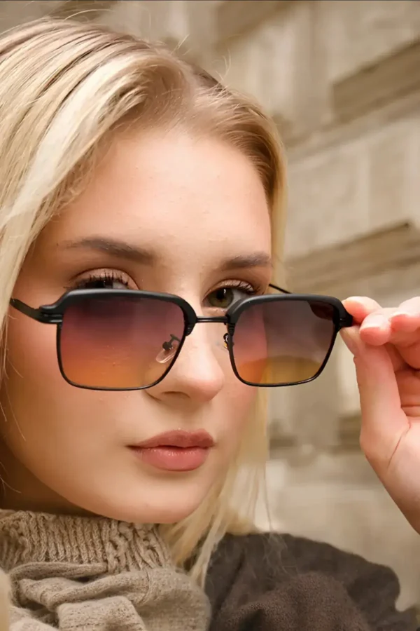 نظارات شمسية مربعة UV400 – إطار معدني بعدسات باللونين الأسود والبني - الصورة 2